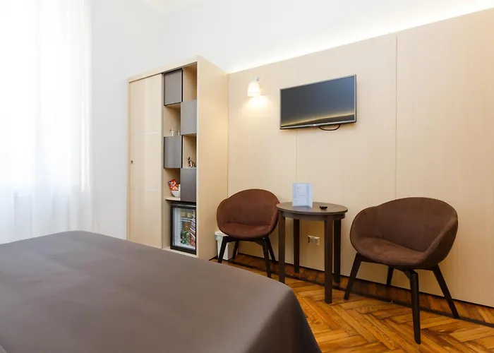 Domus Terenzio Otel Roma
