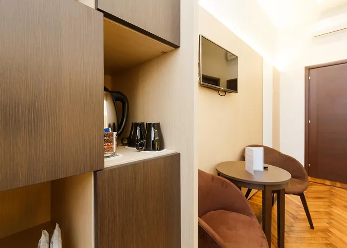 Domus Terenzio 3* Roma