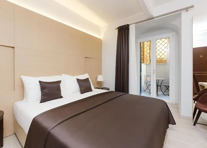 Domus Terenzio 3*